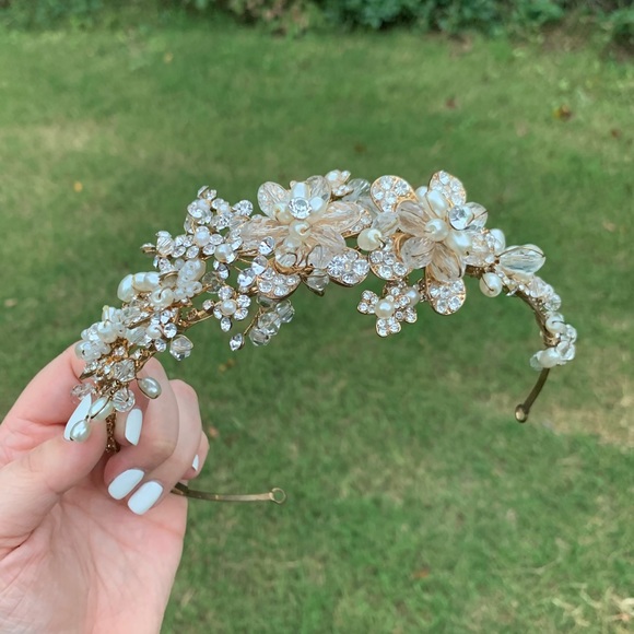 Rhinestone & Pearl Flower Crown - Picture 7 of 15
